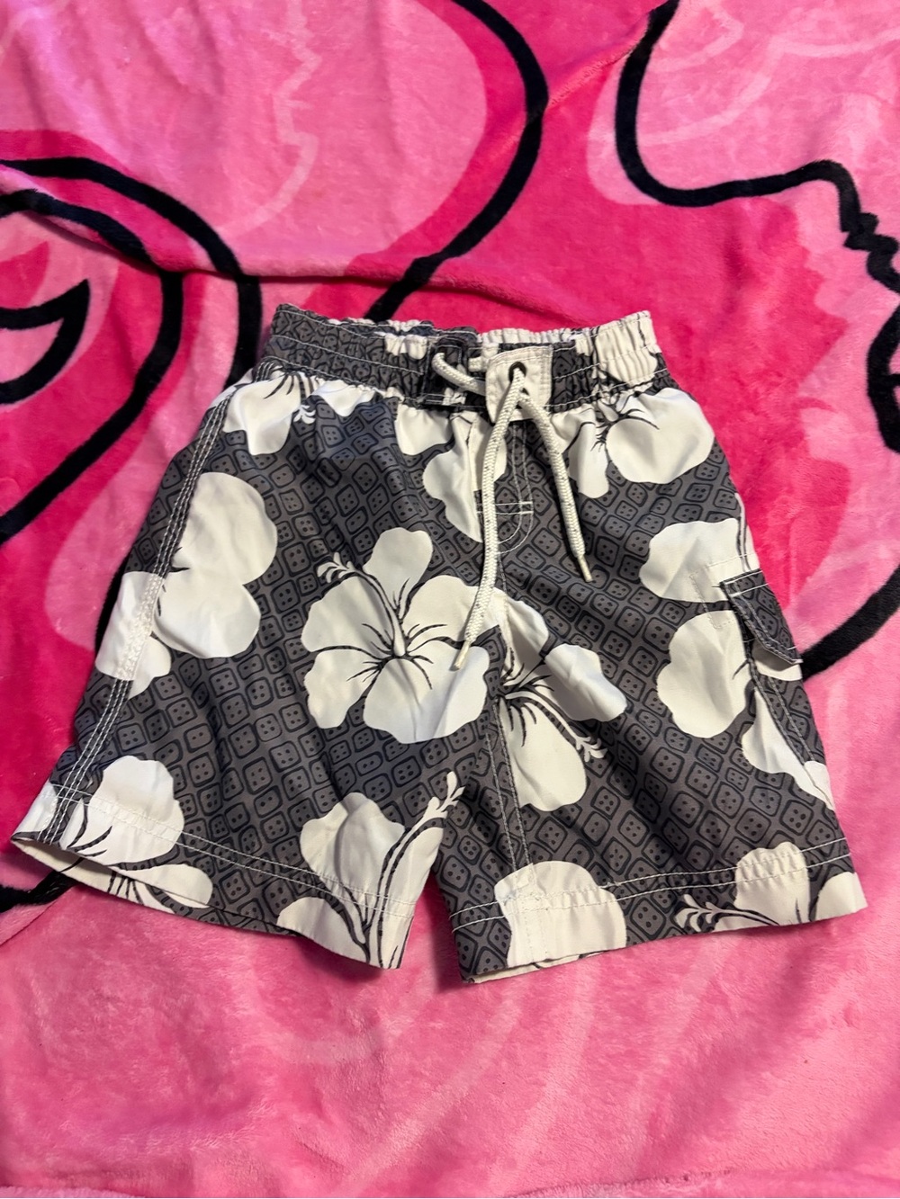 Boys size 3 shorts